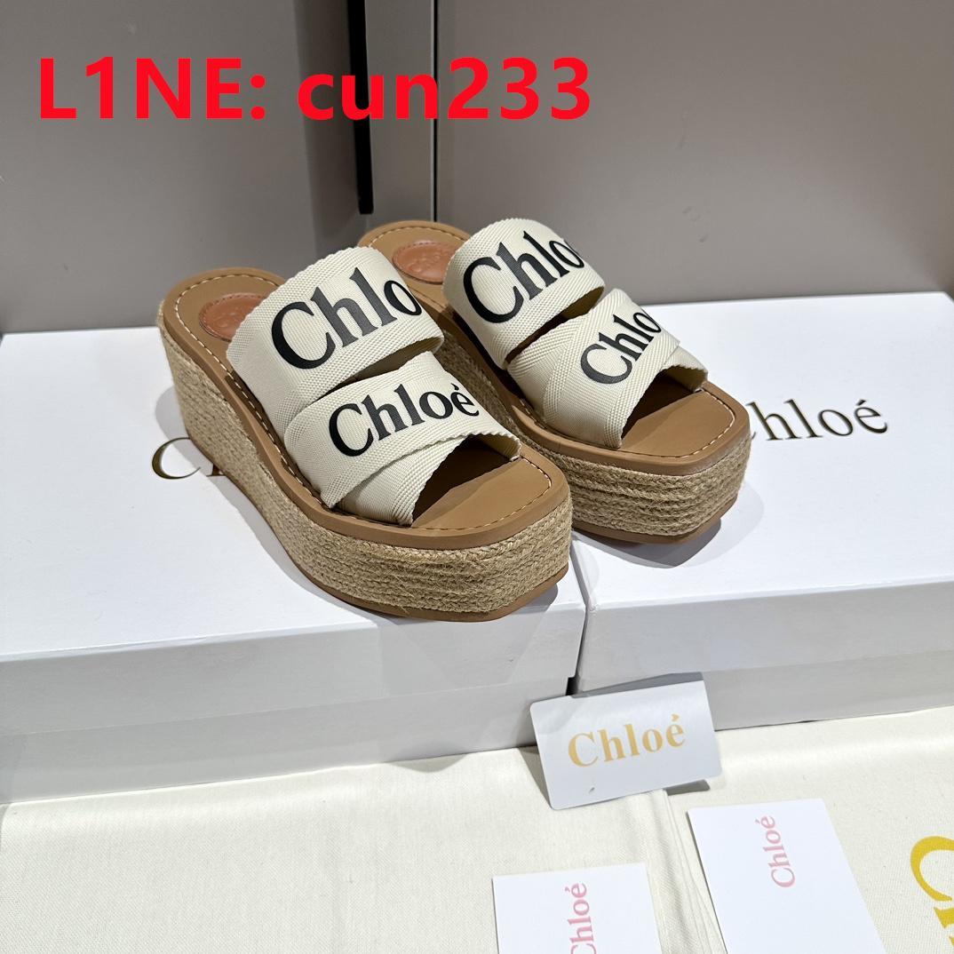 Chloé ロゴ入りウェッジサンダル ベージュ