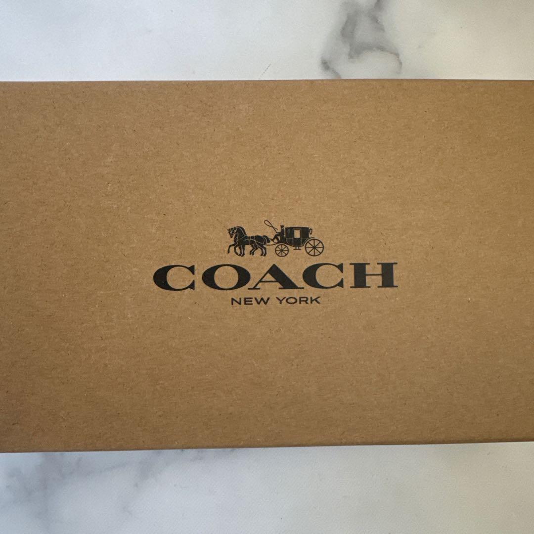新品　COACH ロゴバックルリバーシブルベルト