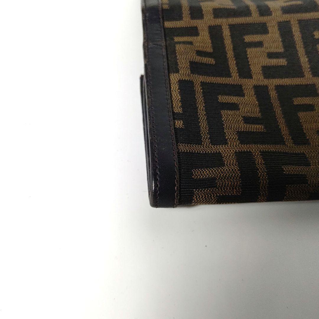 【美品✨】FENDI　フェンディ　長財布　ズッカ柄　キャンバスレザー　箱付き
