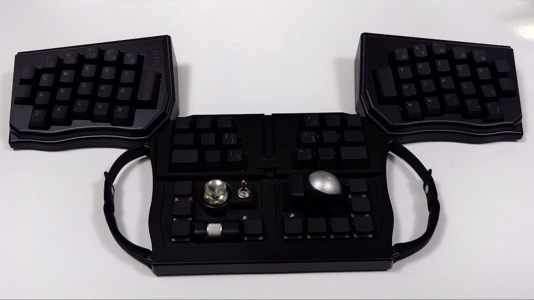 トラックボール付キーボード★保証3ヶ月/導入30日★GrabShell/黒/特典 トラックボール付キーボード★保証3ヶ月/導入30日★GrabShell/黒/特典