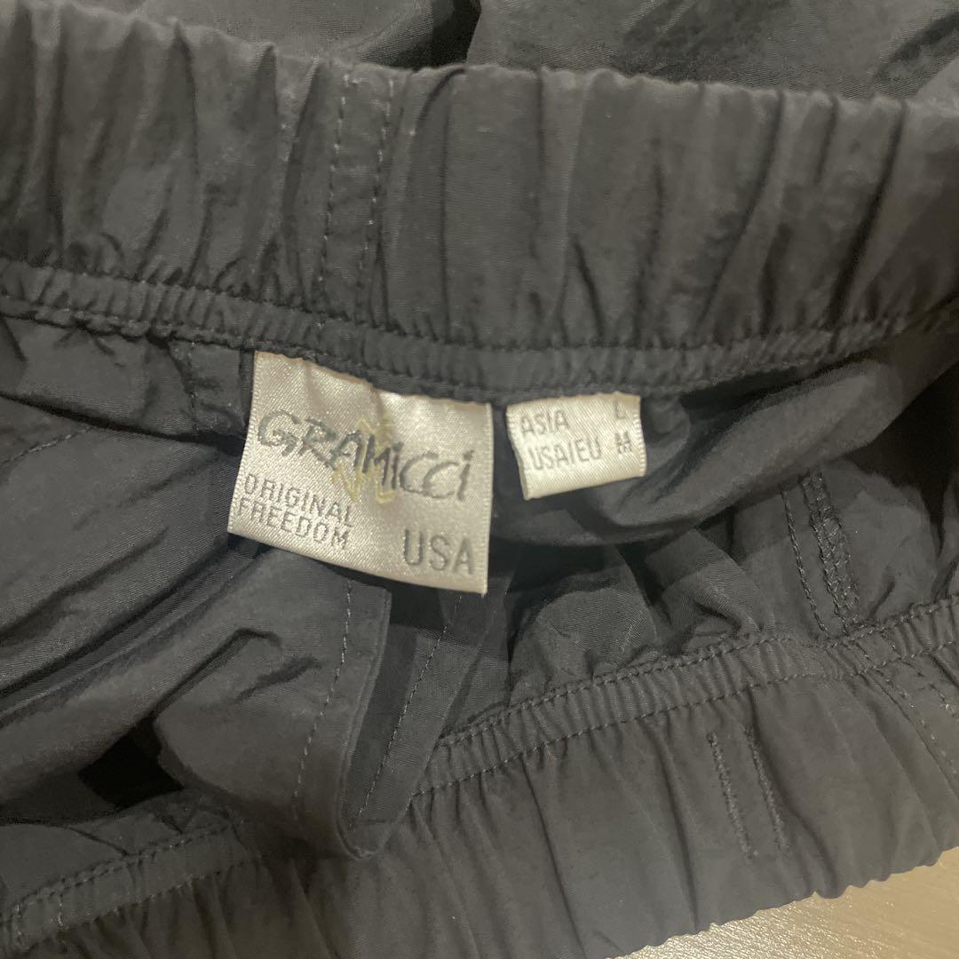 美品 GRAMICCIグラミチ シェルパッカブル ショートパンツ