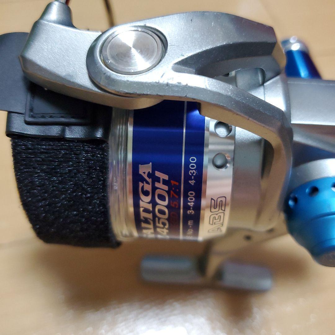 Daiwa ダイワ SALTIGA-Z 4500H ハイギア スピニングリール