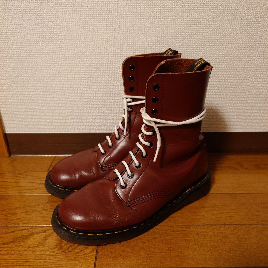 【イングランド製】Dr.Martens　10ホール　チェリーレッド