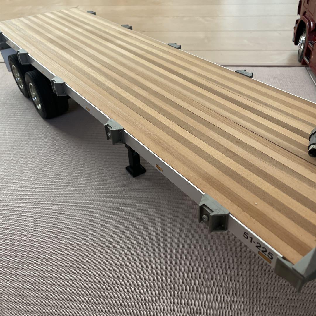 タミヤ　フラッドベッド　トレーラー　1/14