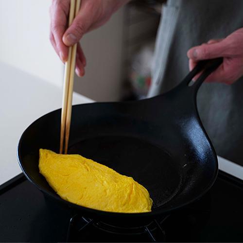オムレット　24cm　南部鉄器　IH　ガス　スキレット　岩鋳　フライパン　鉄