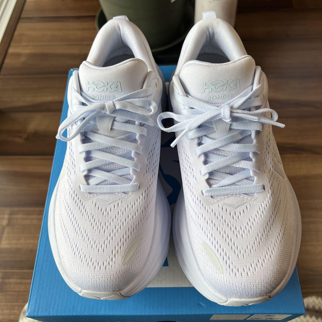 HOKA Bondi 8 ホワイト （7B）24.0cm 箱付き