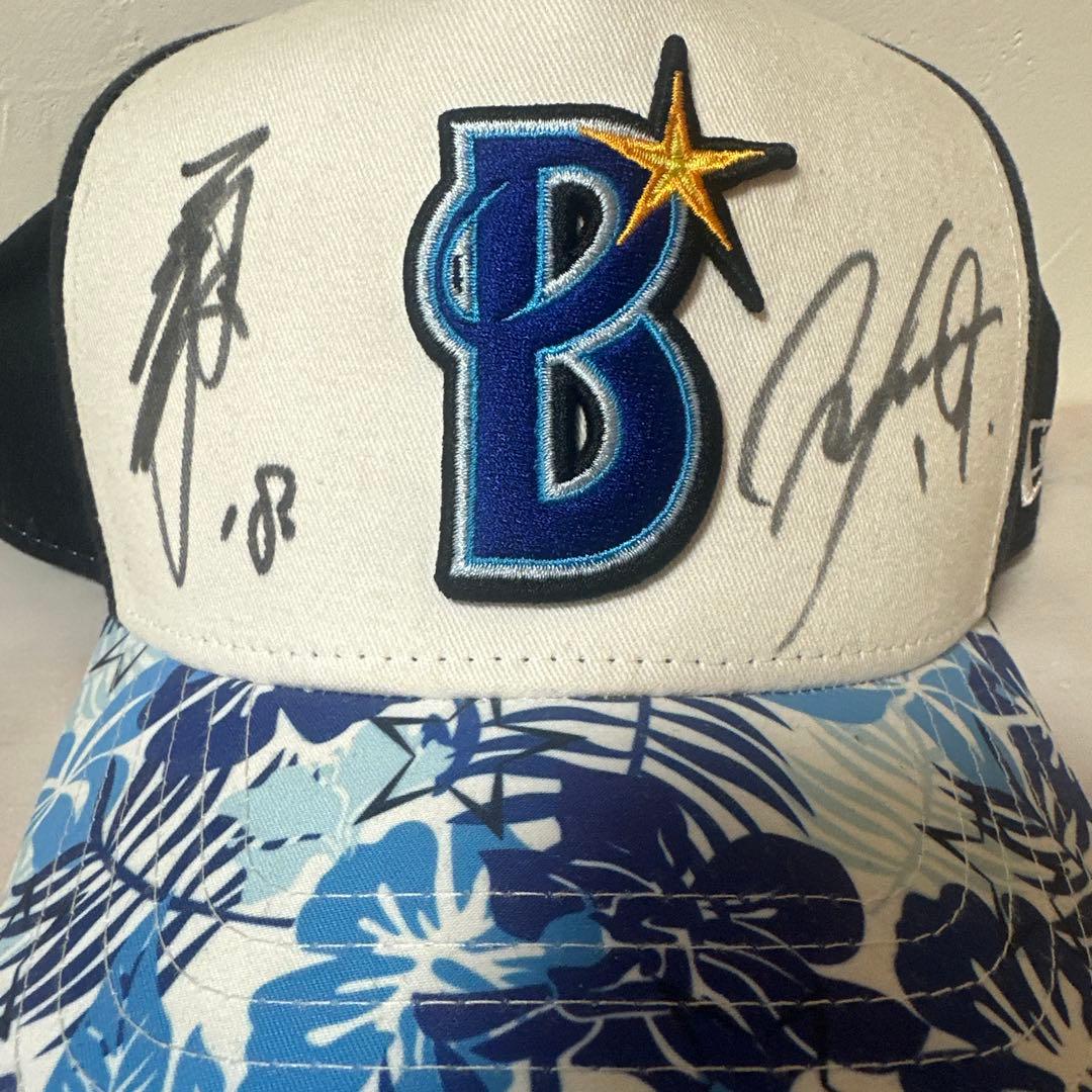 横浜DeNA 山崎康晃選手 三浦大輔監督 ラミレス監督 直筆サイン入りキャップNEW ERA