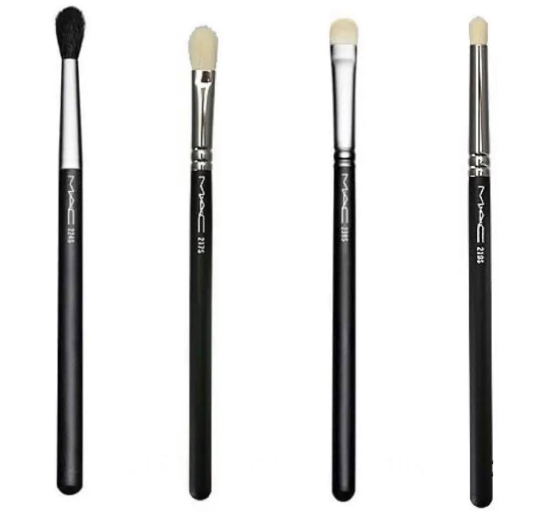 【セール】お買い得　MACメイクブラシ４本セット＆122