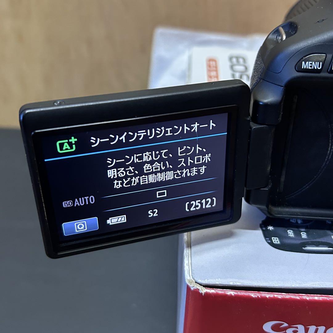 Canon EOS Kiss X5 キャノン　デジタルカメラ