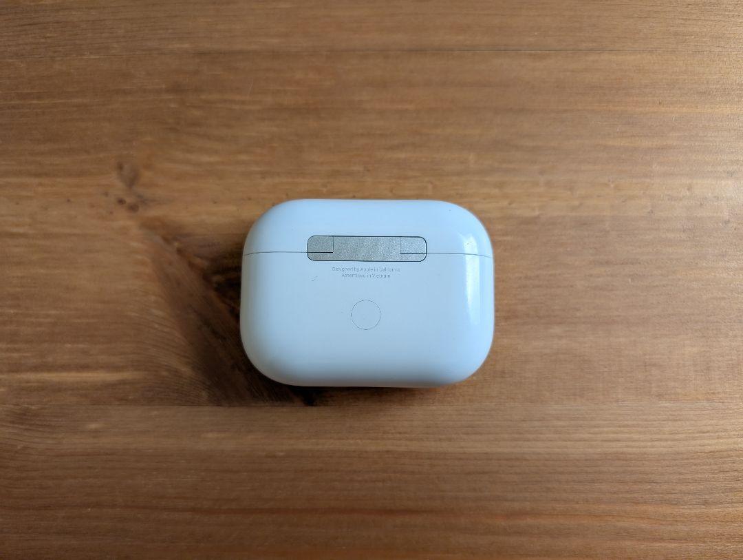 ❤ AirPods