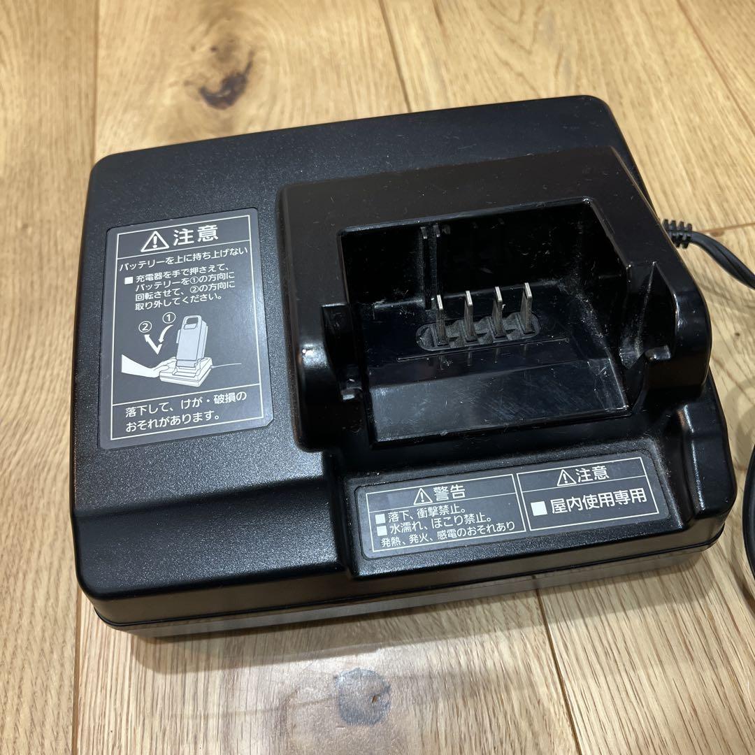 パナソニック 電動アシスト自転車 バッテリー充電器 NKJ069Z2 パナソニック 電動 アシスト 自転車 生温い 充電器 NKJ069Z2