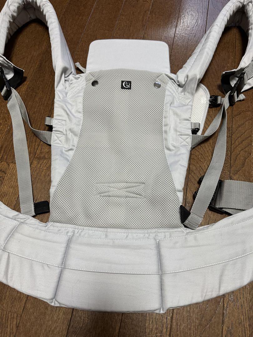 【美品】ファムキャリー メッシュ エルゴノミック おんぶ、抱っこ紐