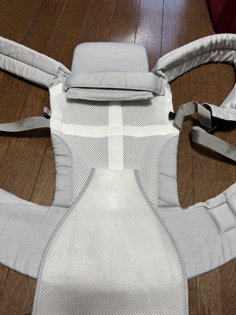 【美品】ファムキャリー メッシュ エルゴノミック おんぶ、抱っこ紐