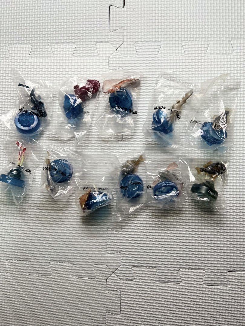 Amazon | 深海生物フィギュア 深海探査服&深海探査艇 5種セット
