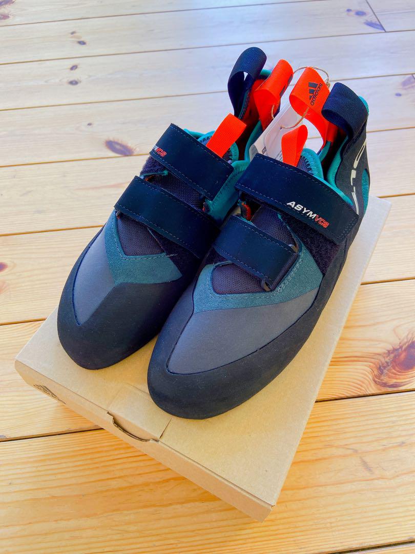 新品.未使用.未試着adidas ファイブテン アシムUS 8 JP 26