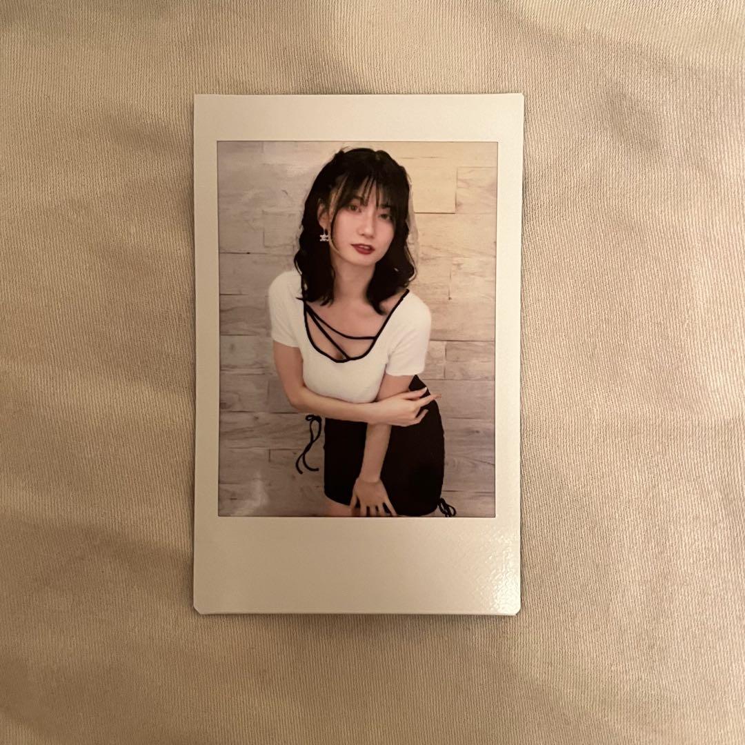 瀬戸環奈　生写真４枚　チェキ２枚 新品、未開封】瀬戸環奈 本人直筆サイン入り色紙&チェキ(2種セット)