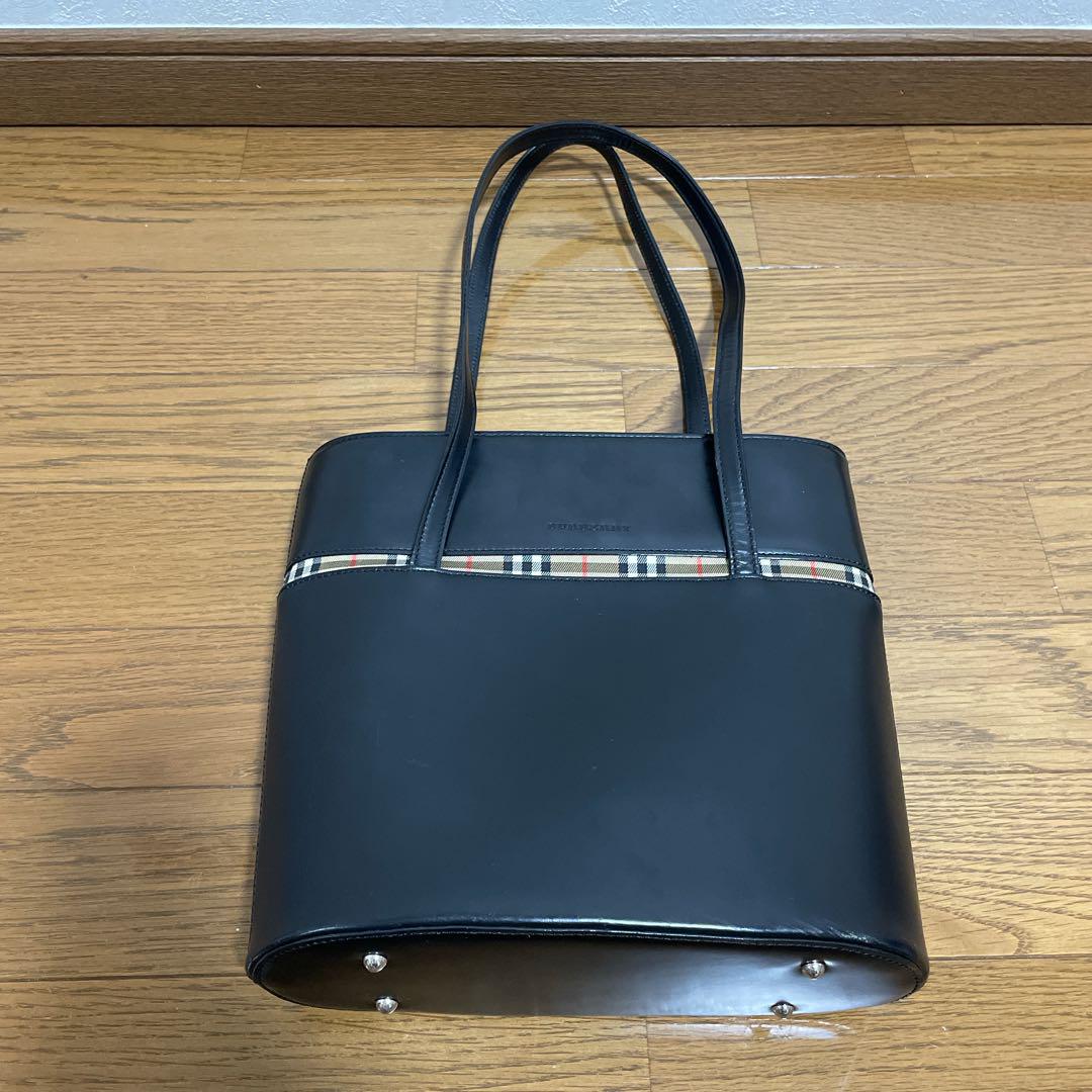 Burberry トートバッグ 黒 レザー チェック柄