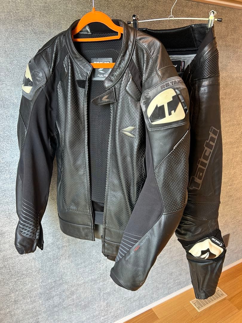RSタイチ レザージャケット レザーパンツ 上下セット4XL 5L 以上 RS TAICHI
