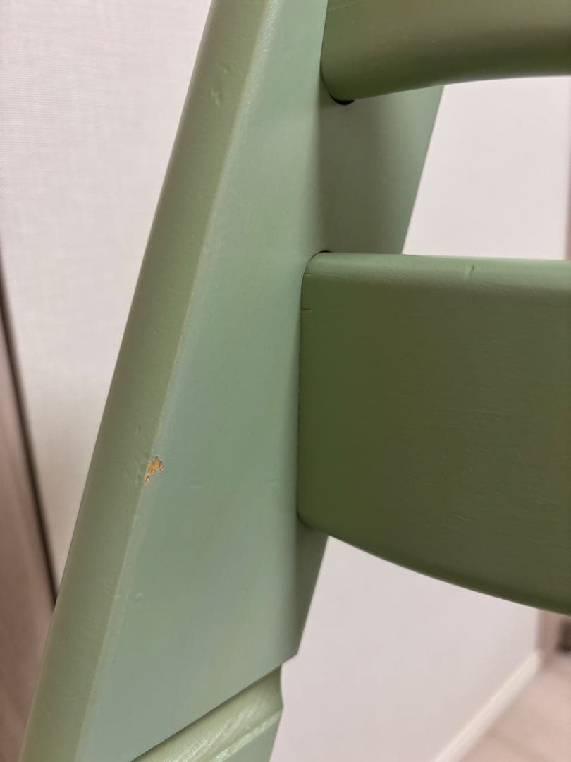 【お値下げ】ストッケ ハイチェア ベビーガードとトレー付き モスグリーン 【お値下げ】ストッケ ハイチェア ベビーガードとトレー付き モスグリーン