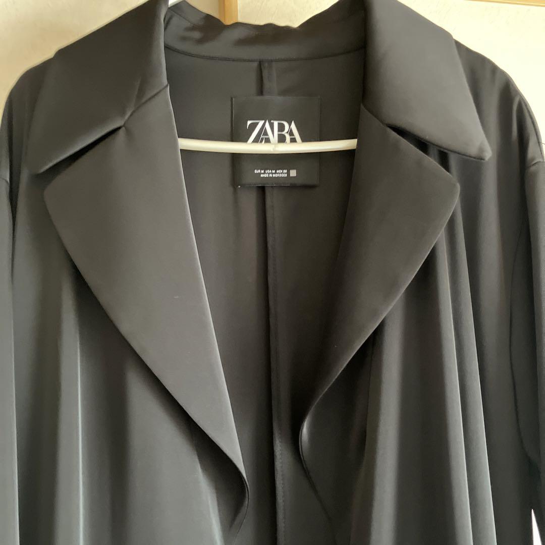 新品未使用　ZARA ロングトレンチコート　黒　M 19,990円