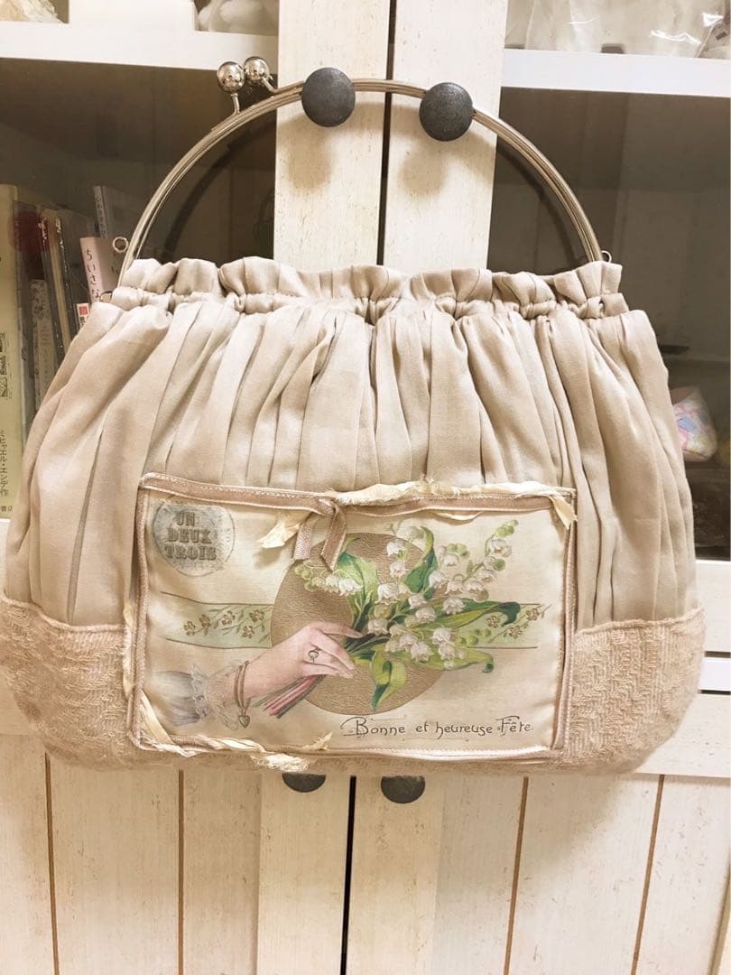 国内ハンドメイド作家さま　ギャザーたっぷりのすずらんのバッグ