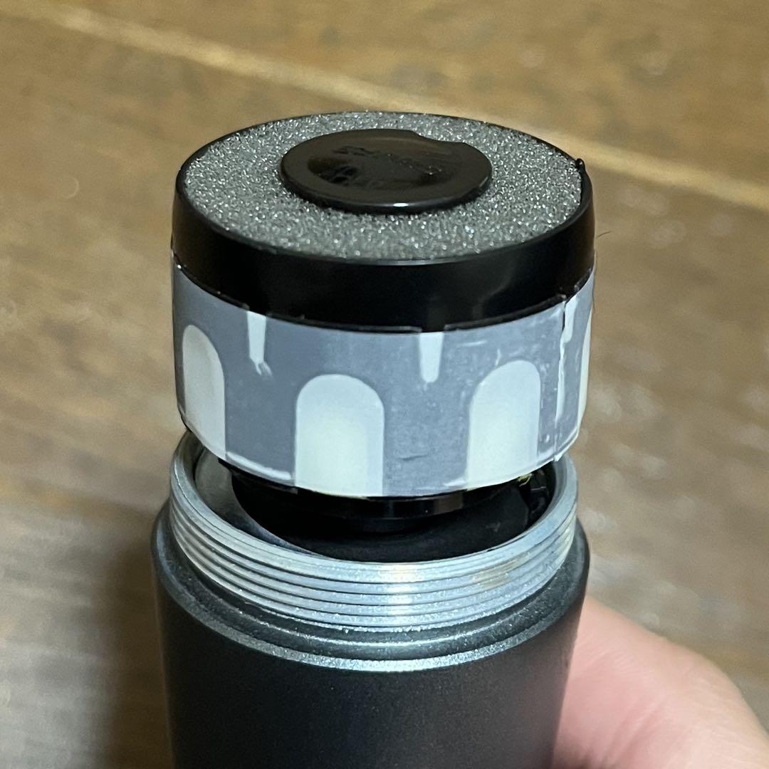 SHURE BETA57A ダイナミックマイク 本体と付属品