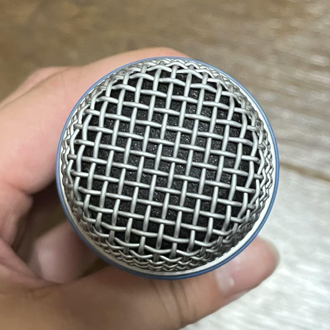 SHURE BETA57A ダイナミックマイク 本体と付属品
