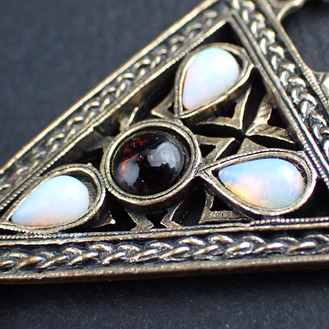 英国 MIRACLE社 60年代 ヴィンテージ ブローチ ケルト ケルティック