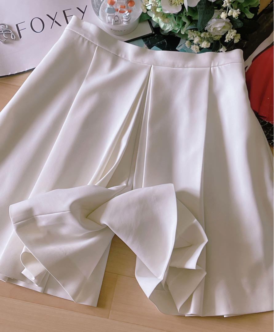 極美品！FOXEYショートパンツ　40 Rene foxey フォクシー 極美品！FOXEYショートパンツ 40 Rene foxey フォクシー - メルカリ