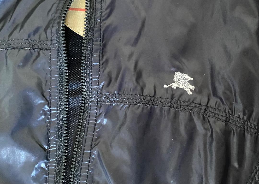 Burberry ブラックナイロンジャケット　レディース　L