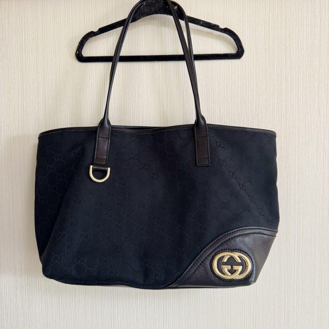GUCCI ブラック トートバッグ　肩がけ　グッチ　ブラック
