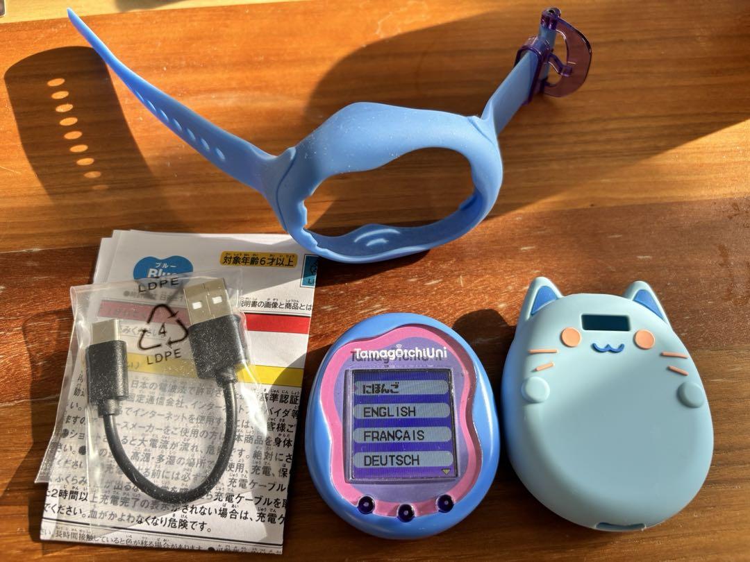 Tamagotchi Uni 青 本体　たまごっち