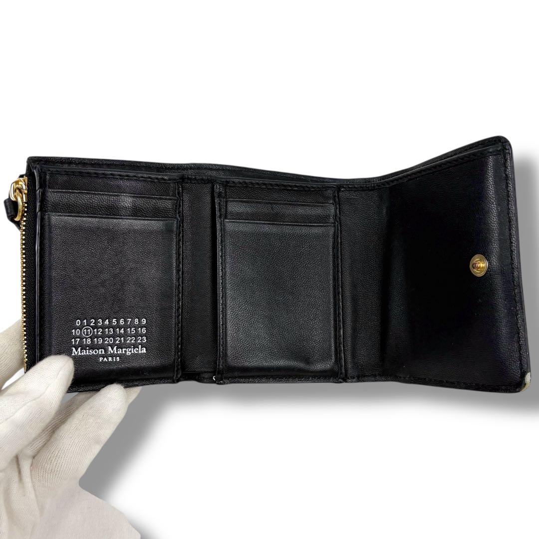メゾンマルジェラ 三つ折り財布 グラムスラム ブラック レザー パデット メゾンマルジェラ 三つ折り財布 グラムスラム ブラック レザー パデット