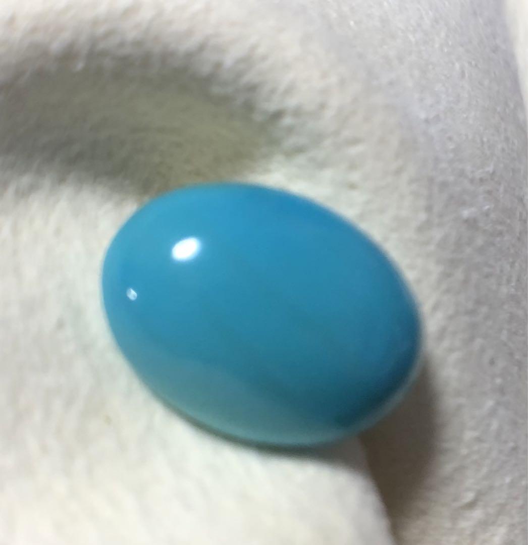 大きめ天然トルコ石（6〜7ct）ルース2個　ソーティング付き