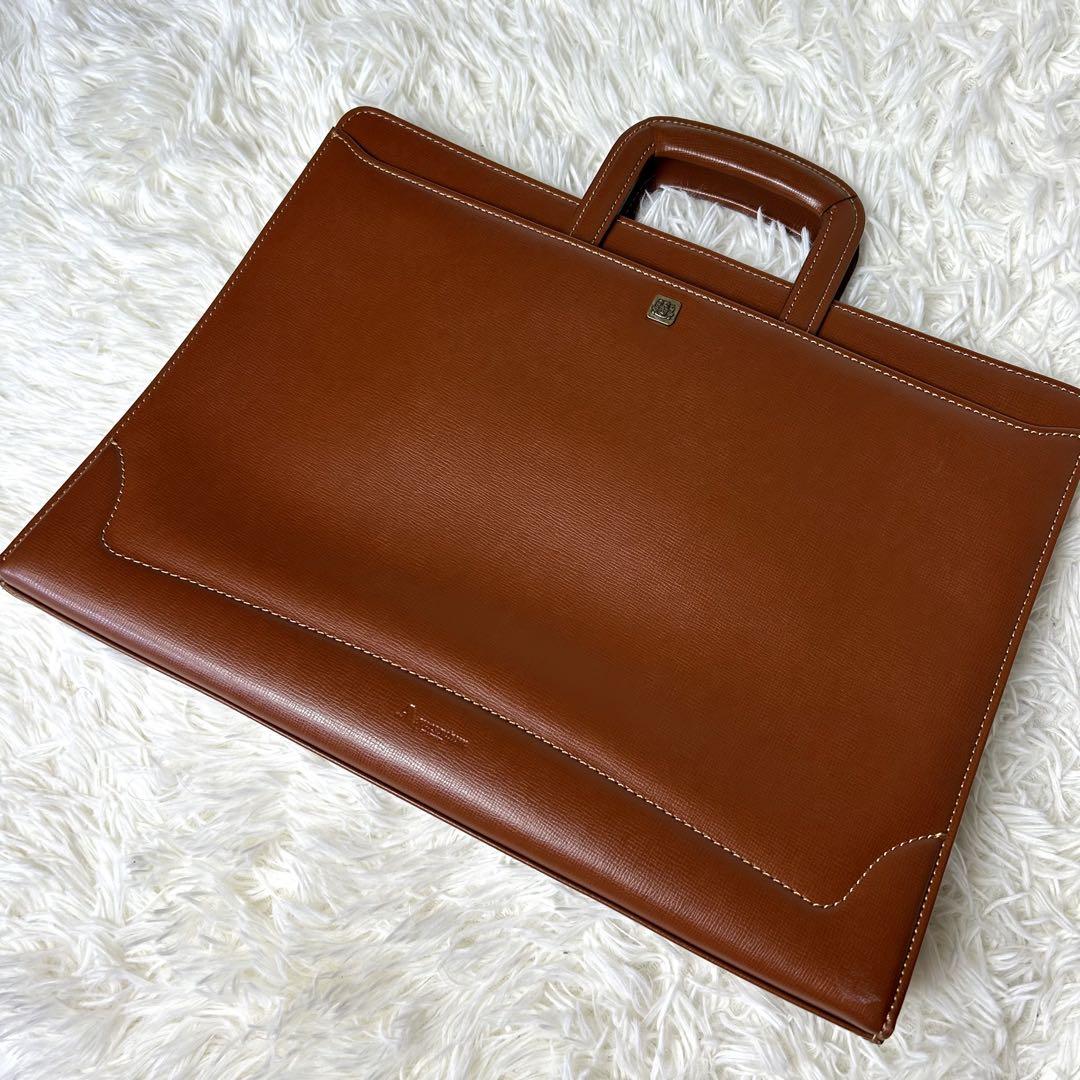 【美品】アクアスキュータム ブリーフケース レザー キャメル チェック柄