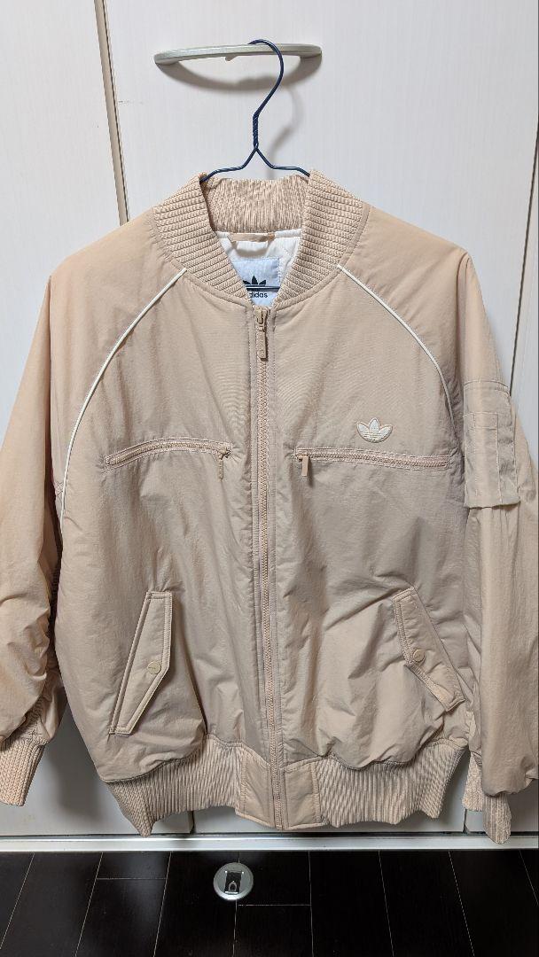 adidasボンバージャケット