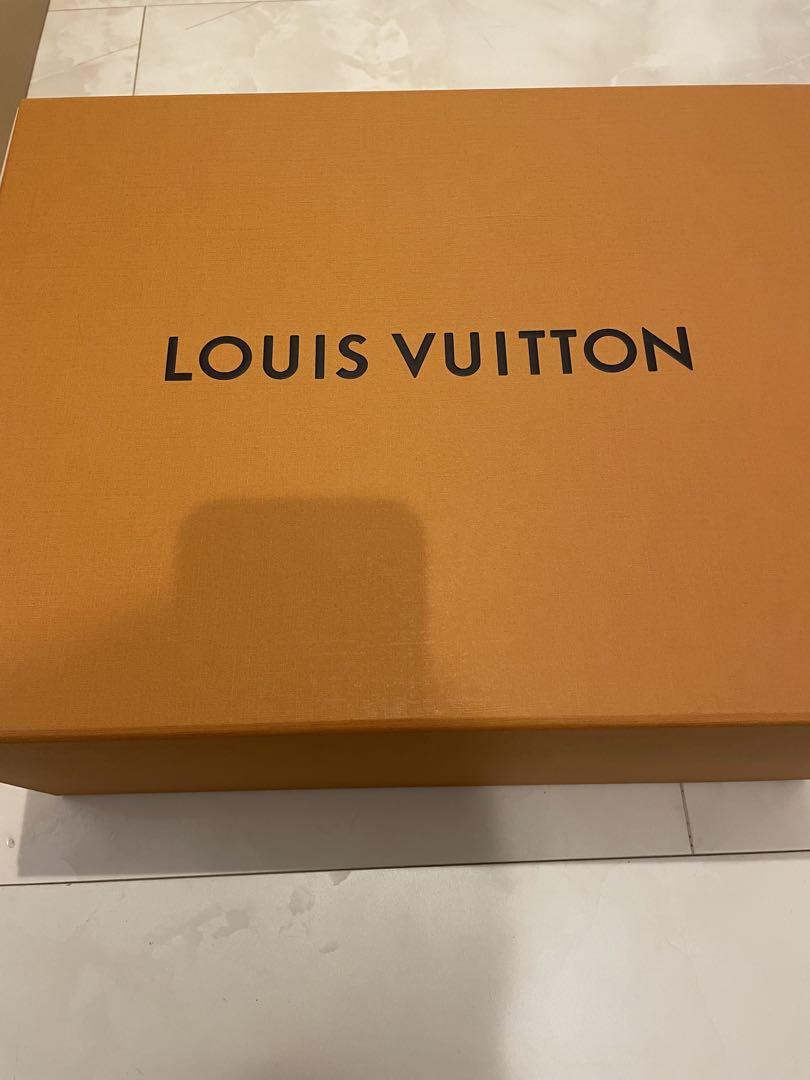 Louis Vuitton ルイ・ヴィトン トレイナーライン　ルージュ
