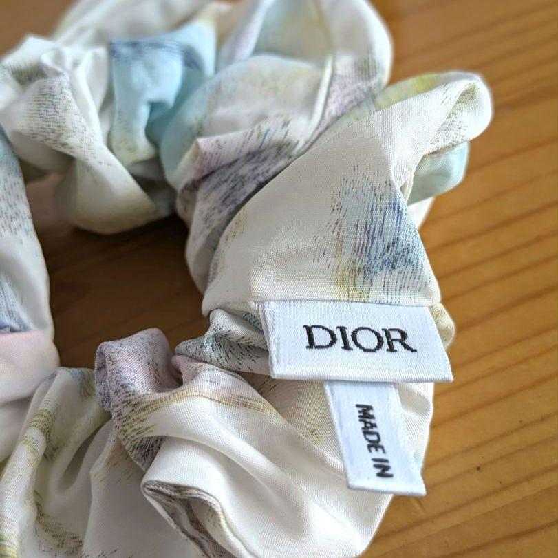 ディオール　キッズシュシュ　DIOR　パステルカラー　春