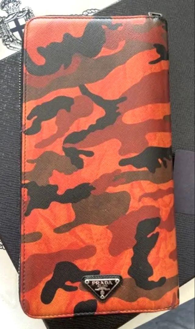 新品★プラダ★クラッチバッグ★パスポート スマホケース★長財布★カモフラ★迷彩柄