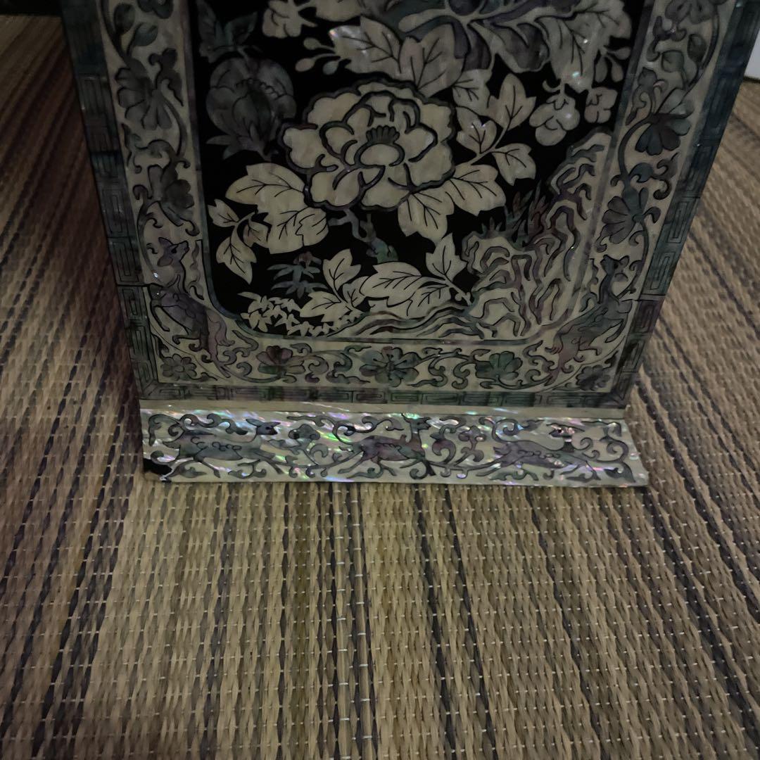 美品　<螺鈿細工　螺鈿漆器>ミラー付きジュエリーボックス　蝶々花　螺鈿細工 韓国