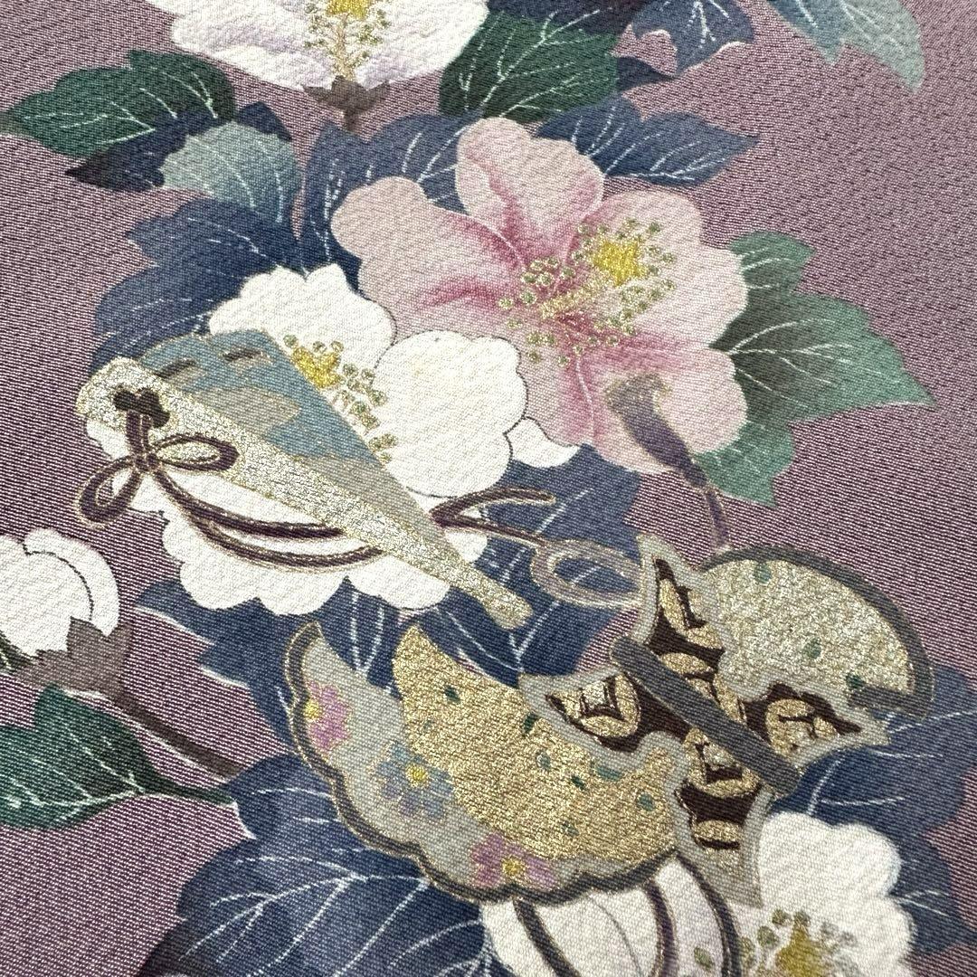 美しい花模様の染柄 着物