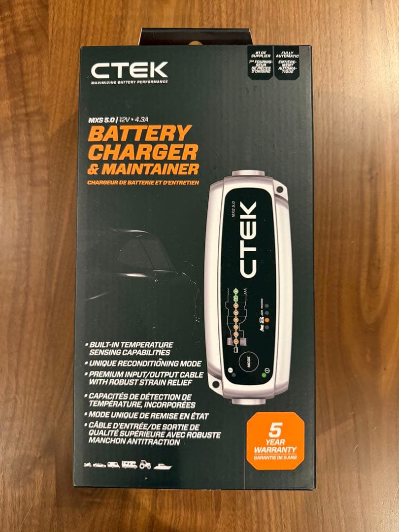 新品 CTEK シーテック MXS5.0 自動車バイク用 12Vバッテリー充電器