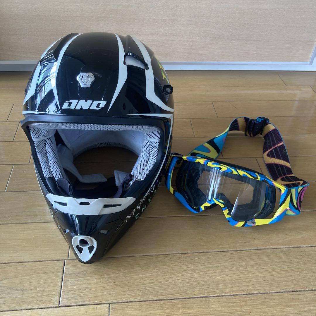 ONE オフロードヘルメット ゴーグル付き
