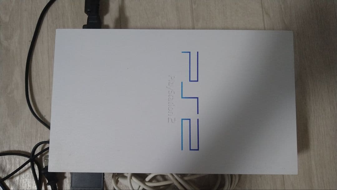 PlayStation 2 本体 ホワイト コントローラー付き PlayStation 2 本体 ホワイト コントローラー付き