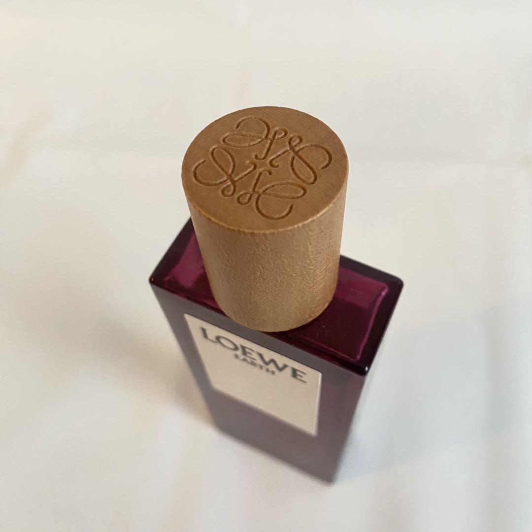 LOEWE EARTH パープル香水
