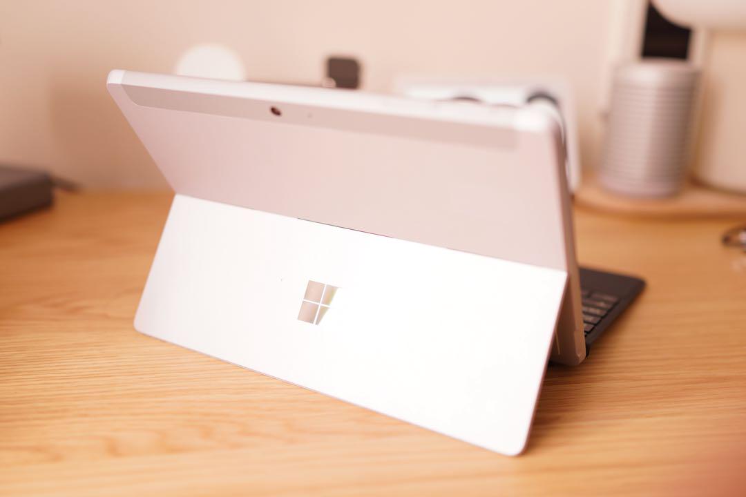 Surface Go3 64GBモデル