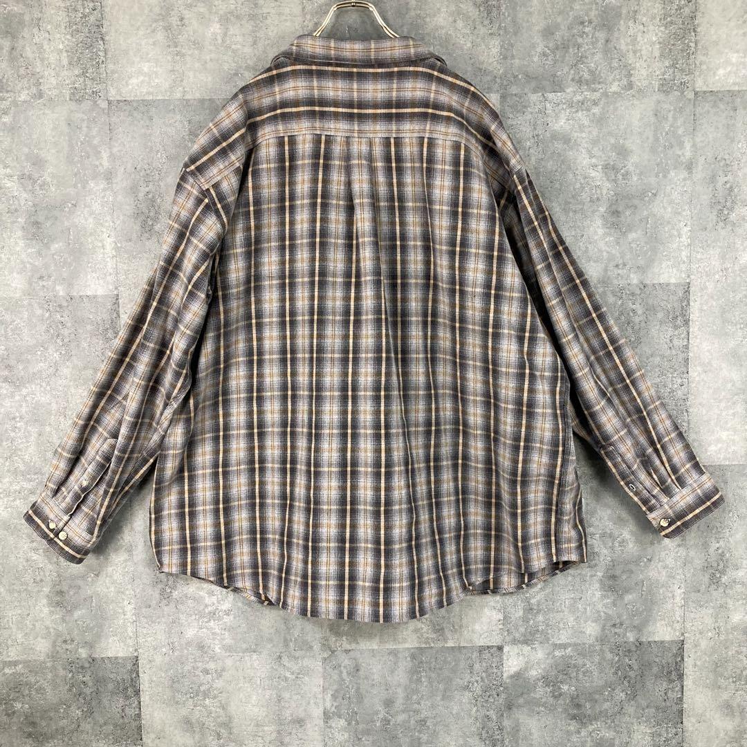 カーハート ネルシャツ チェックシャツ  ワンポイントレザーロゴ 3XL サイズ