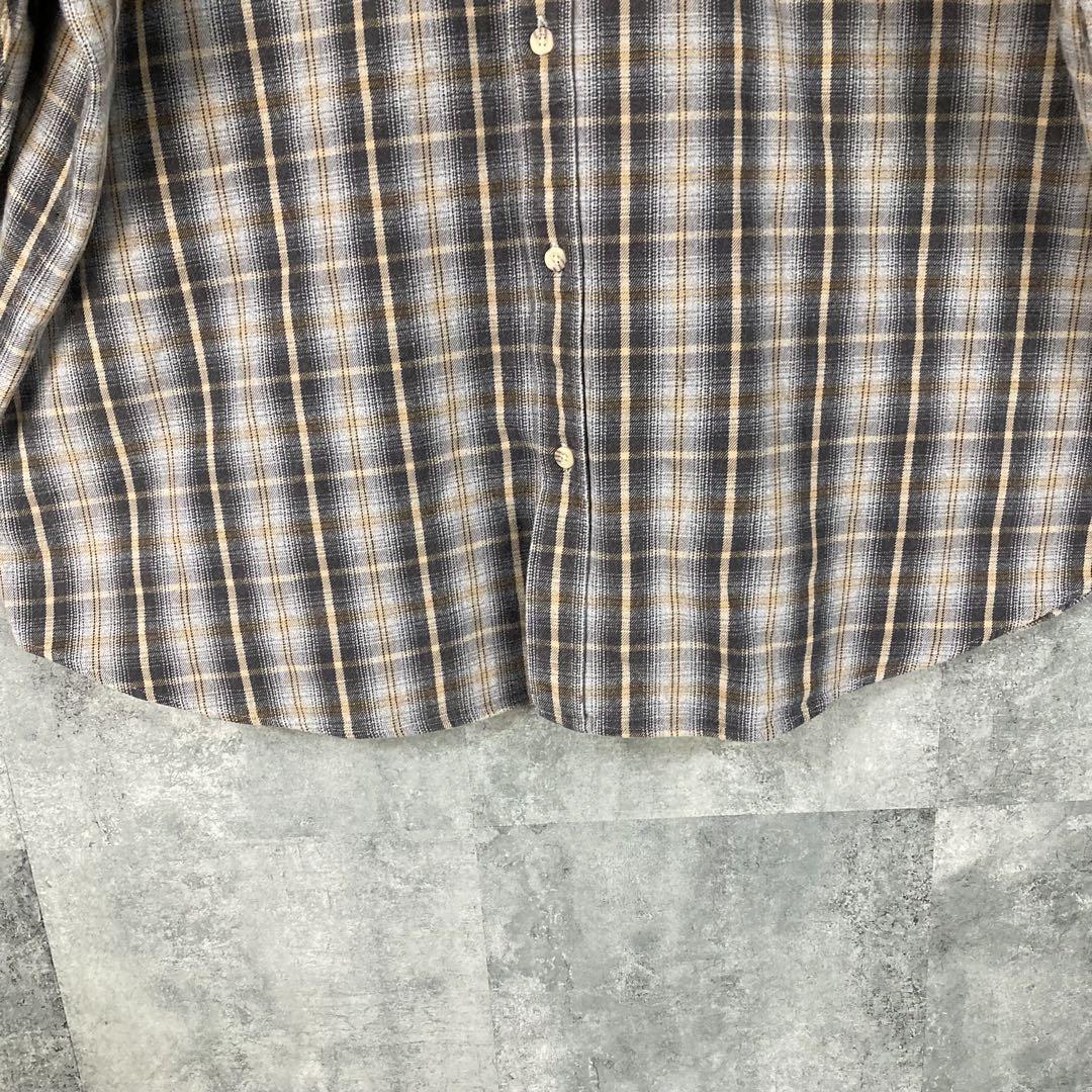 カーハート ネルシャツ チェックシャツ  ワンポイントレザーロゴ 3XL サイズ