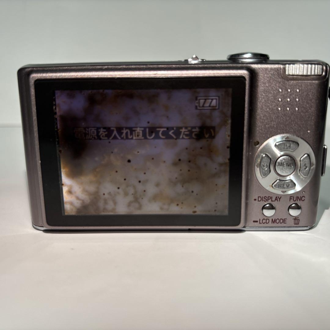 LUMIX LEICA DMC-FX30ブラウンコンパクトデジタルカメラ 概要 デジタルカメラ DMC-FX30 | LUMIX（ルミックス） ミラー