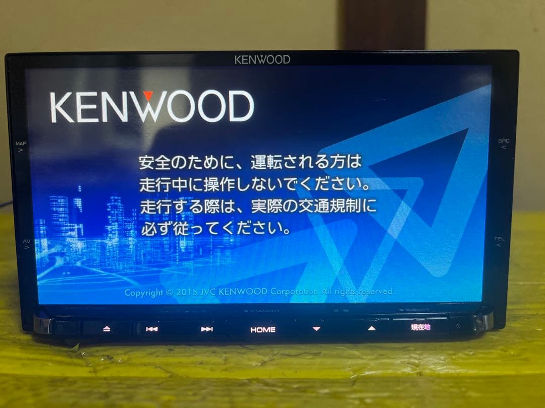 ケンウッドナビ　MDV-Z702 2015年製